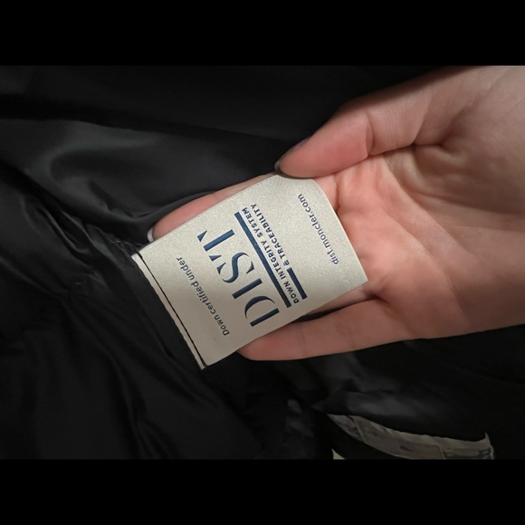 Moncler Torcon Size 2 - Picture 6 of 8